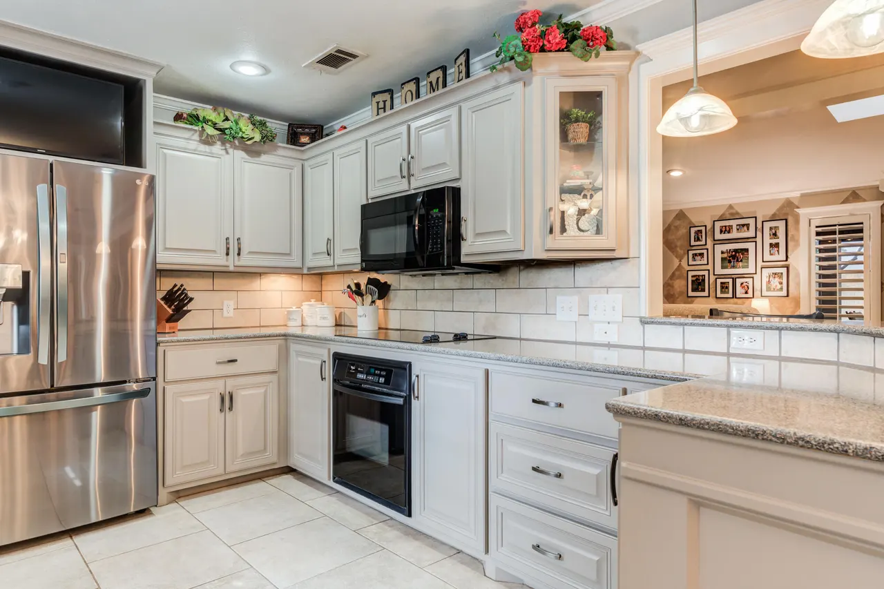 Photo 9 — 2208 Rice Drive, Levelland, TX 79336