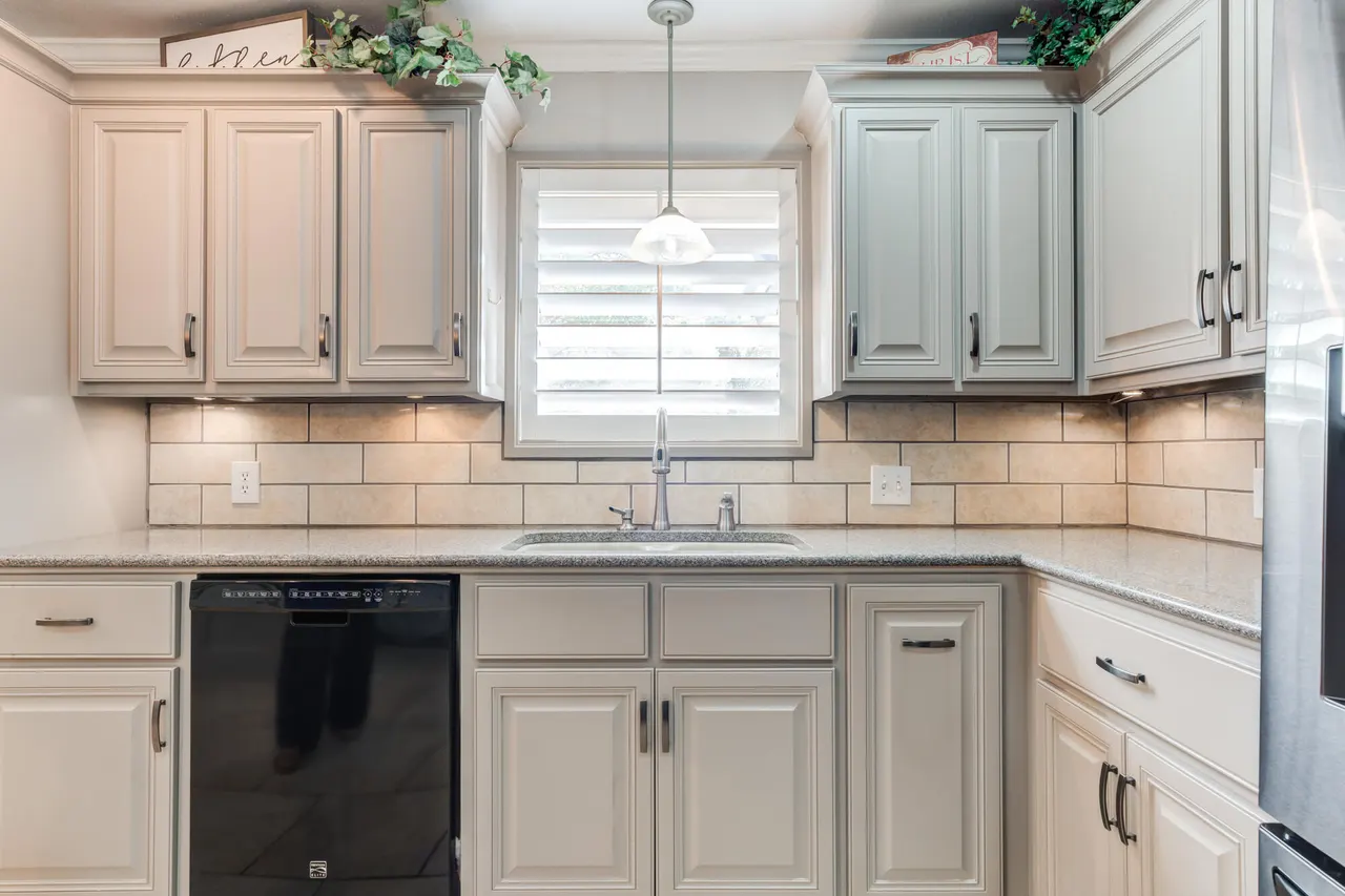 Photo 10 — 2208 Rice Drive, Levelland, TX 79336