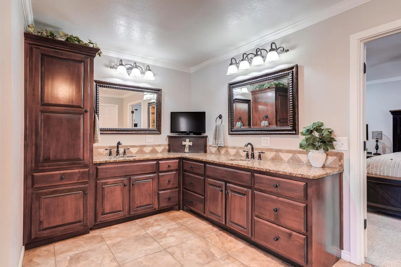 Photo 36 — 2208 Rice Drive, Levelland, TX 79336