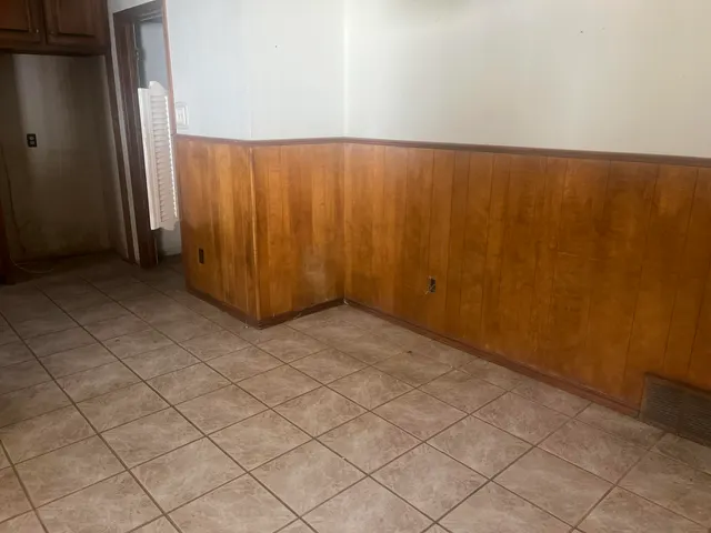 Photo 5 — 3013 66th Street, Lubbock, TX 79413