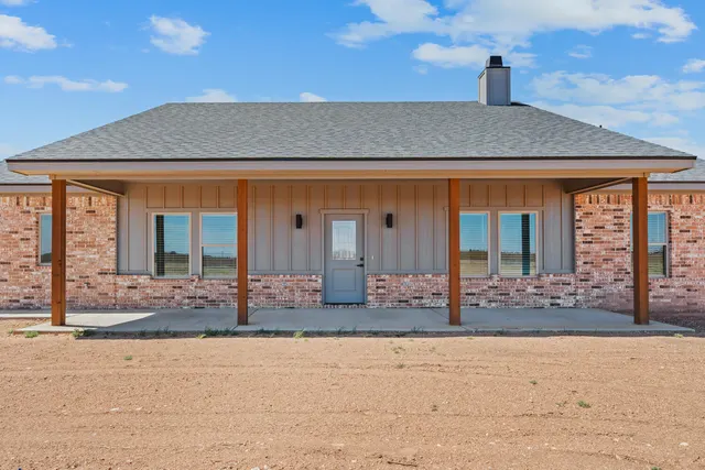 Photo 2 — 16904 County Road 3100, Slaton, TX 79364