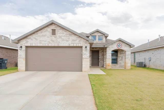 Front exterior — 7429 32nd Street, Lubbock, TX 79407