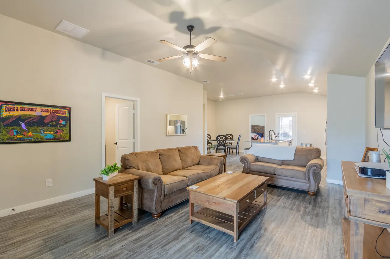 Photo 5 — 7429 32nd Street, Lubbock, TX 79407