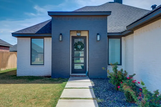 Photo 2 — 5703 118th Street, Lubbock, TX 79424