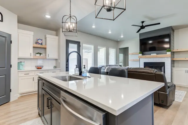 Photo 7 — 5703 118th Street, Lubbock, TX 79424