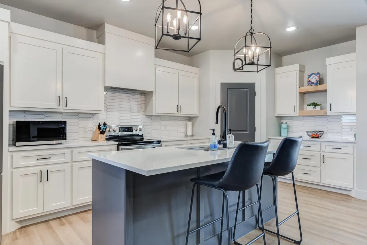 Photo 9 — 5703 118th Street, Lubbock, TX 79424