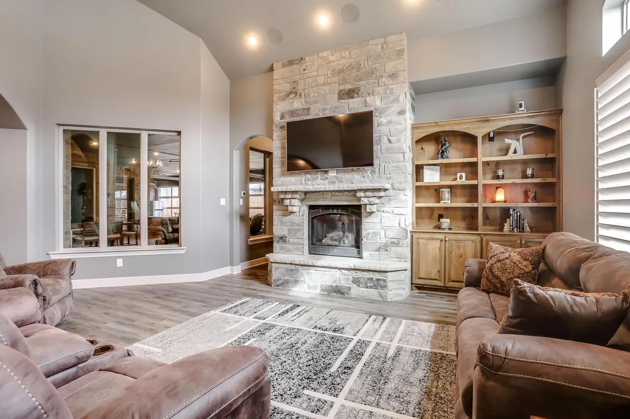 Photo 2 — 4910 109th Place, Lubbock, TX 79424