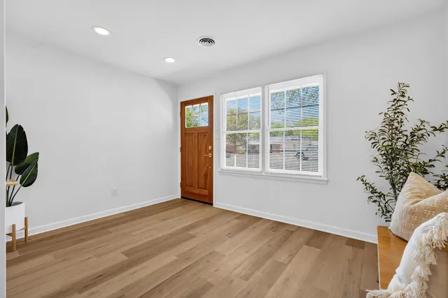 Photo 3 — 6019 Norfolk Avenue, Lubbock, TX 79413