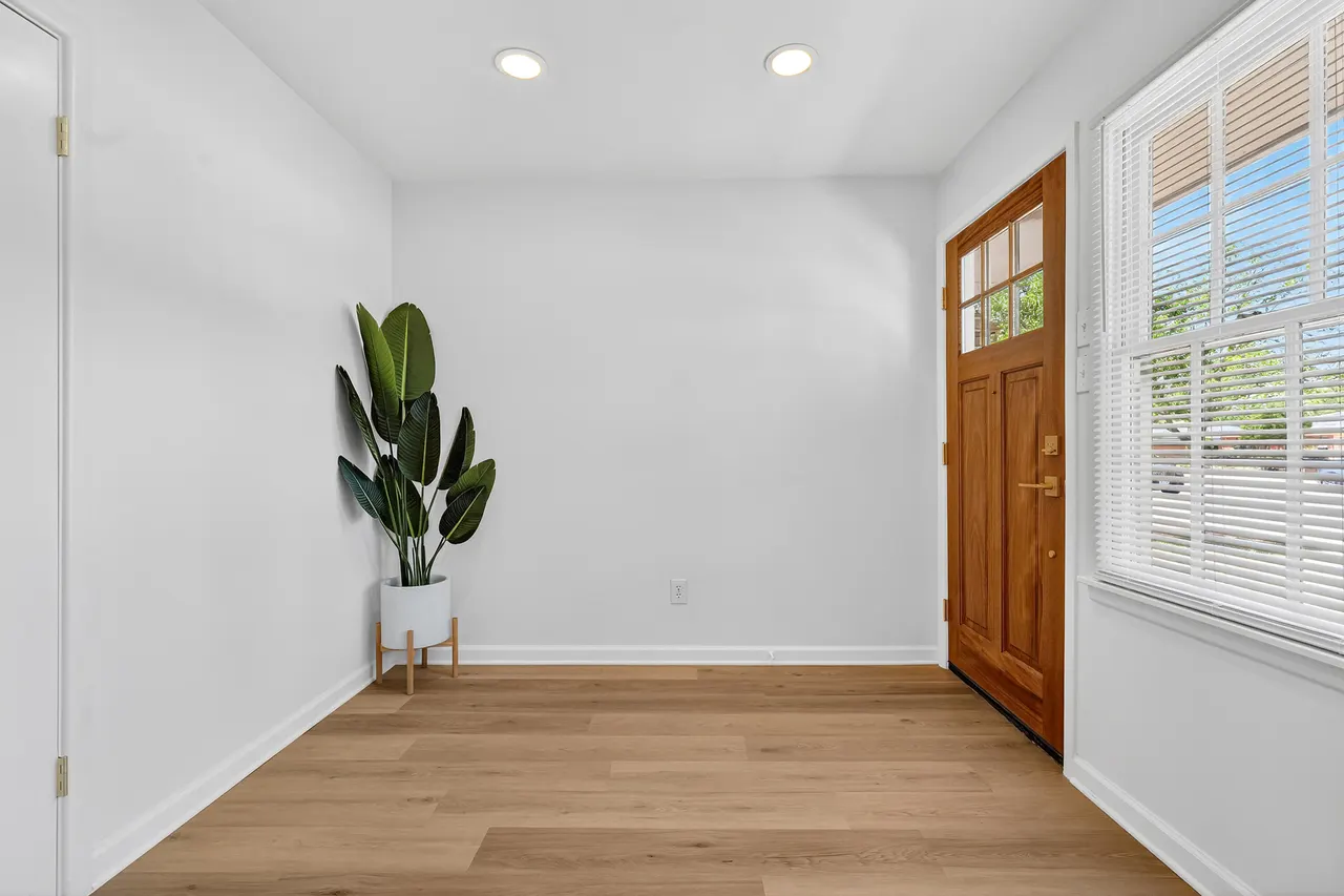 Photo 4 — 6019 Norfolk Avenue, Lubbock, TX 79413