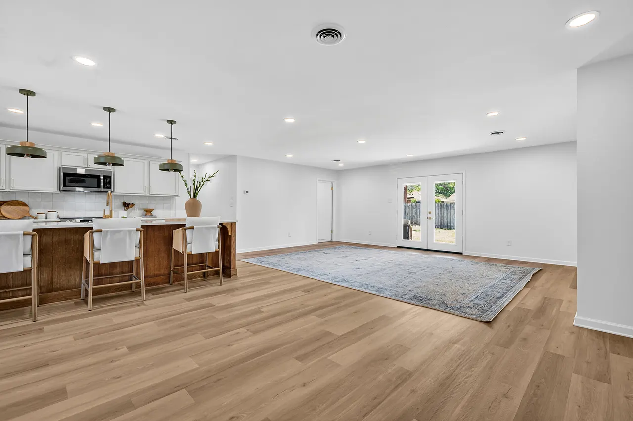 Photo 12 — 6019 Norfolk Avenue, Lubbock, TX 79413