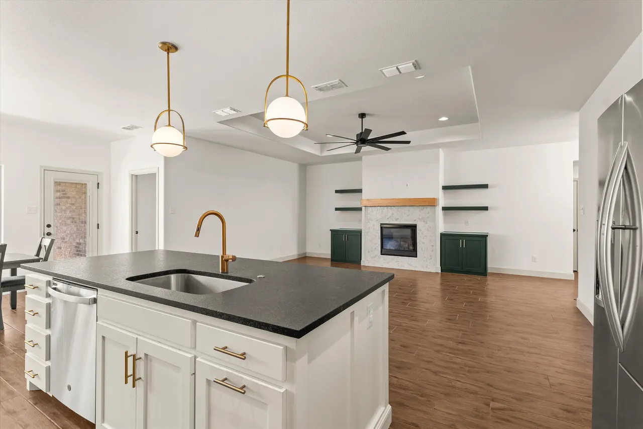 Photo 9 — 5719 116th Street, Lubbock, TX 79424