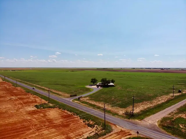Front exterior — F M 179, Wolfforth, TX 79382