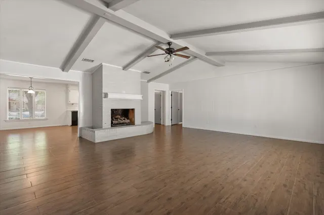Photo 4 — 6806 Norfolk Avenue, Lubbock, TX 79413