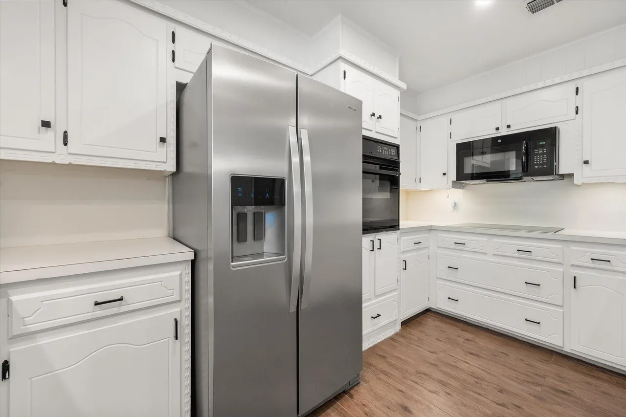 Photo 10 — 6806 Norfolk Avenue, Lubbock, TX 79413