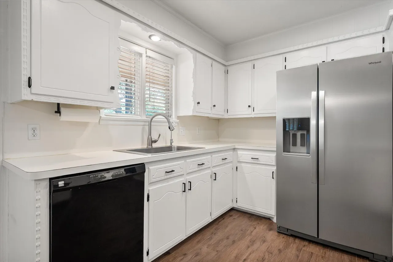 Photo 12 — 6806 Norfolk Avenue, Lubbock, TX 79413