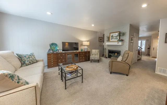 Photo 4 — 3207 64th Street, Lubbock, TX 79413