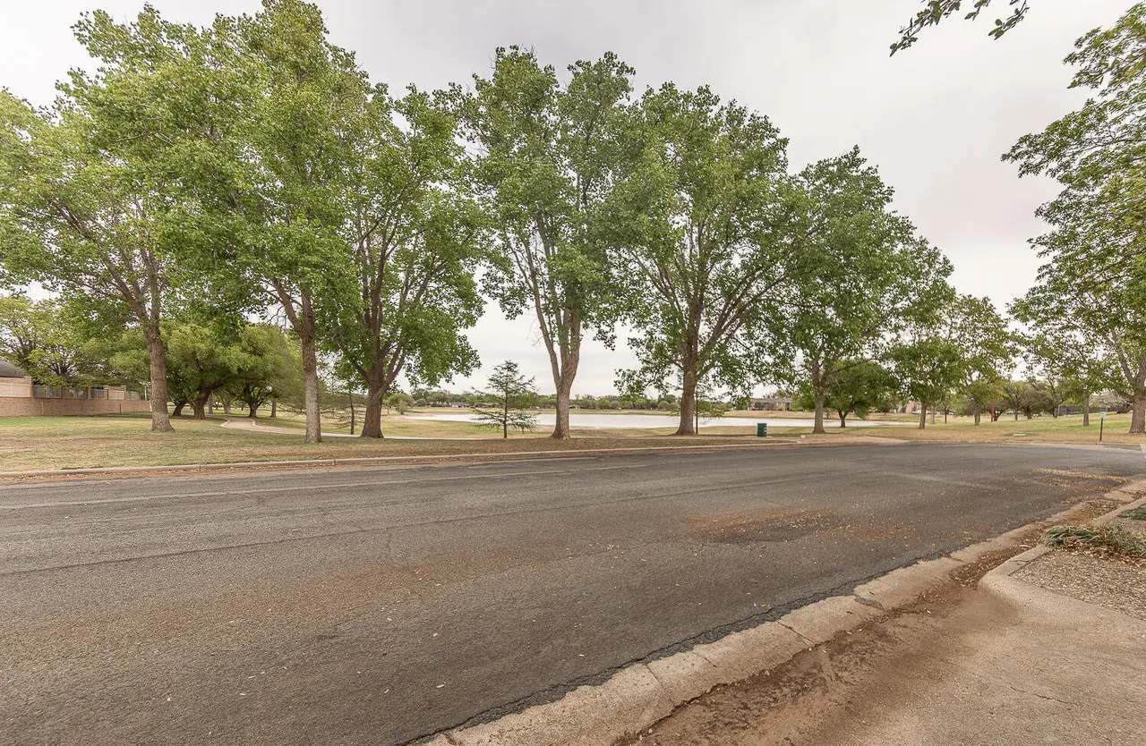 Photo 2 — 3207 64th Street, Lubbock, TX 79413