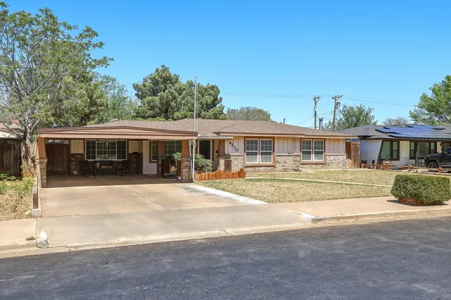 Photo 2 — 4210 44th Street, Lubbock, TX 79413