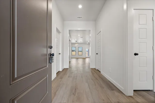 Photo 4 — 7014 16th Street, Lubbock, TX 79416