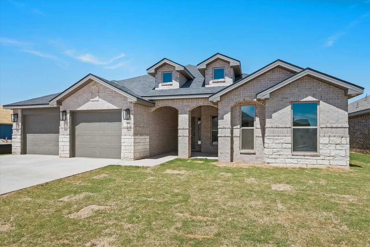 Photo 3 — 7014 16th Street, Lubbock, TX 79416