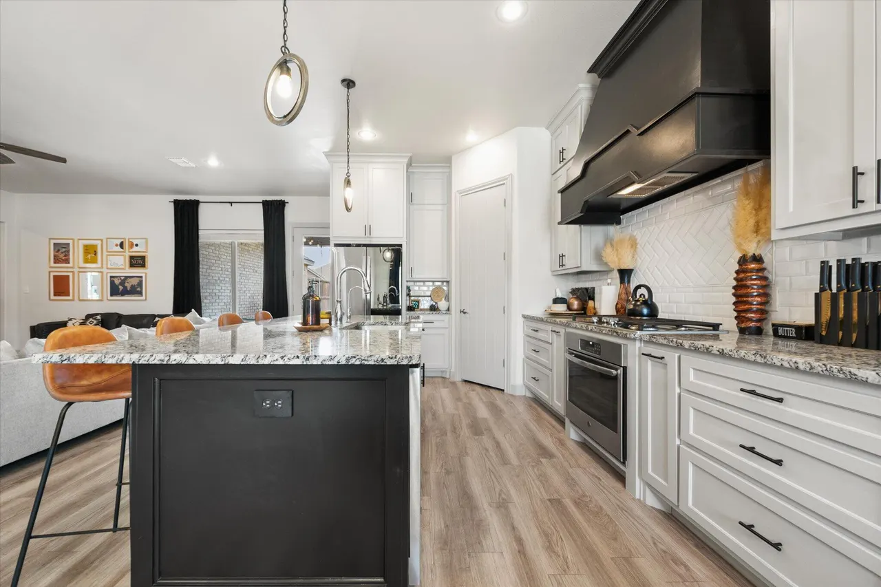 Photo 15 — 601 Buckingham Avenue, Wolfforth, TX 79382