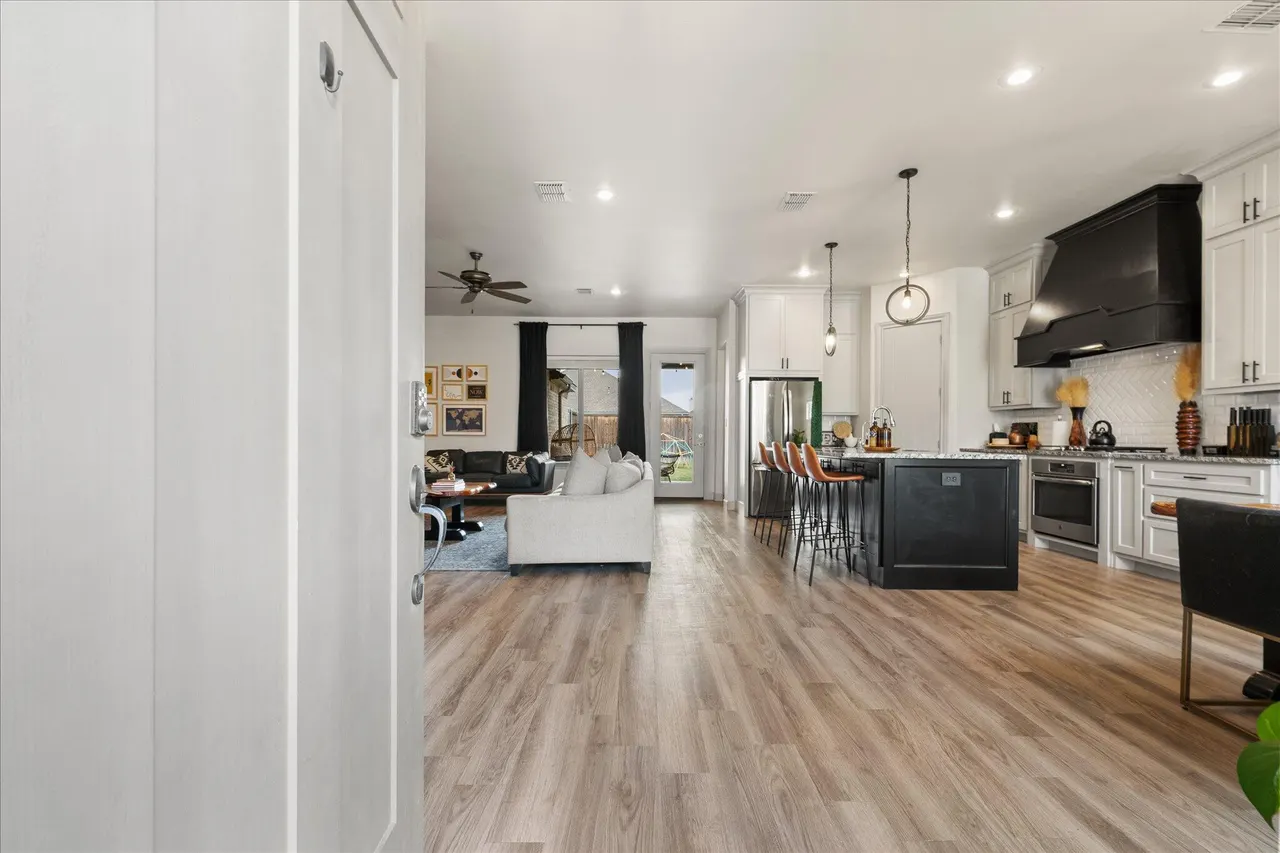 Photo 5 — 601 Buckingham Avenue, Wolfforth, TX 79382