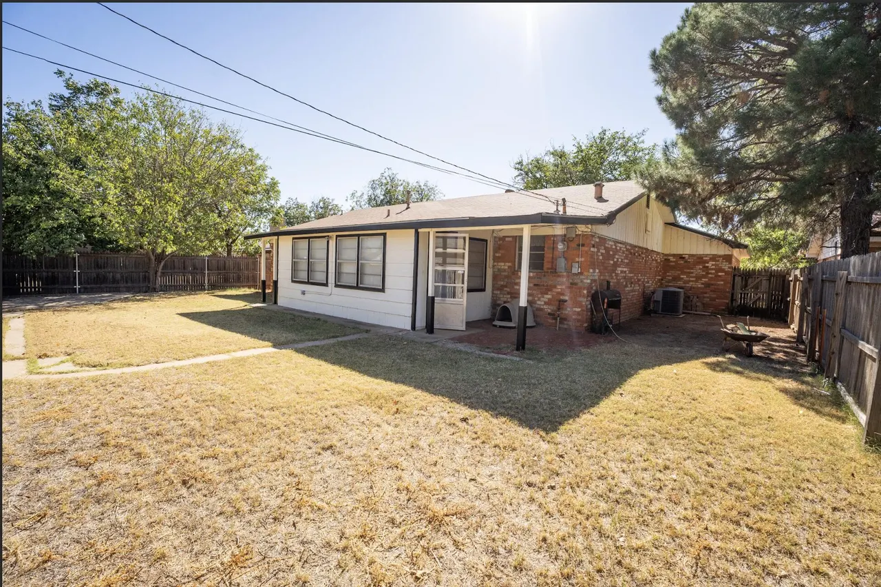 Photo 15 — 5314 46th Street, Lubbock, TX 79414
