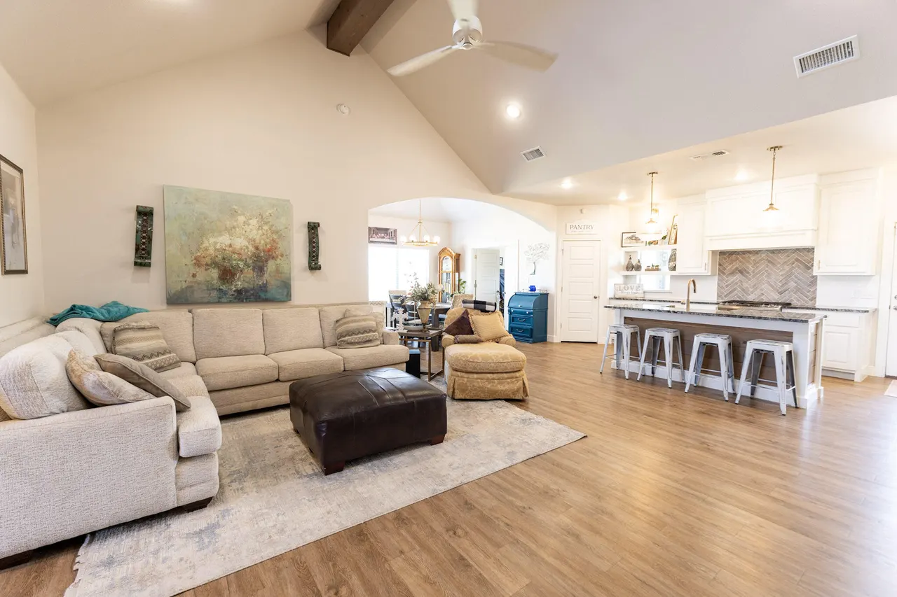 Photo 2 — 6801 51st Street, Lubbock, TX 79407