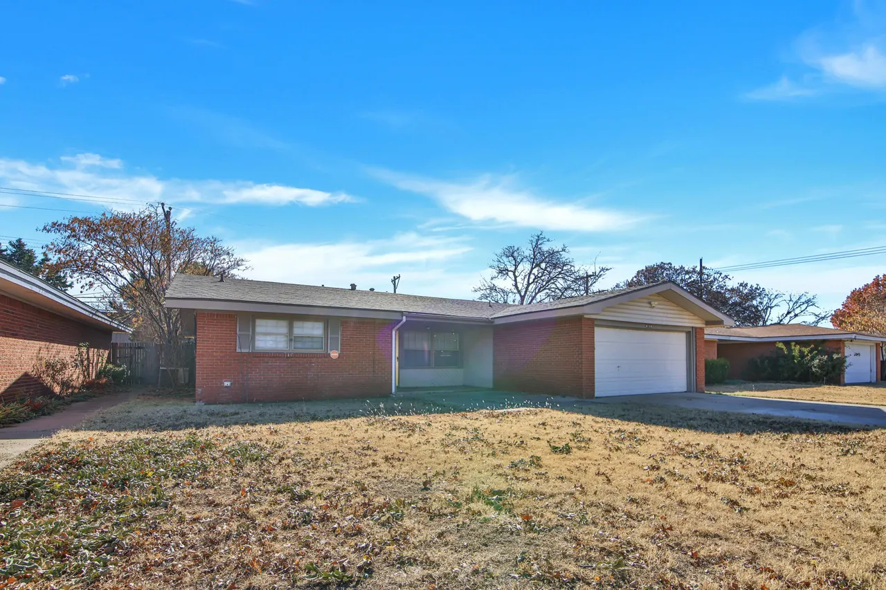 Photo 2 — 3515 48th Street, Lubbock, TX 79413