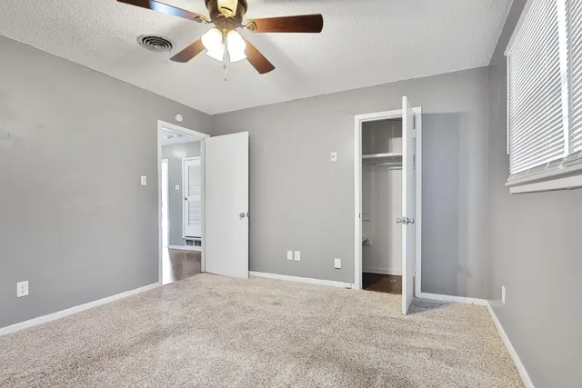 Photo 8 — 3515 48th Street, Lubbock, TX 79413