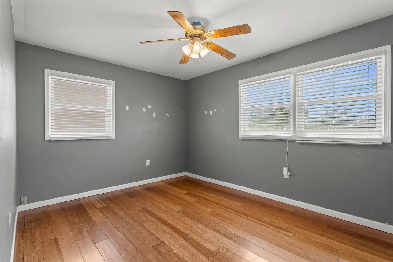 Photo 5 — 709 E 4th Street, Denver City, TX 79323