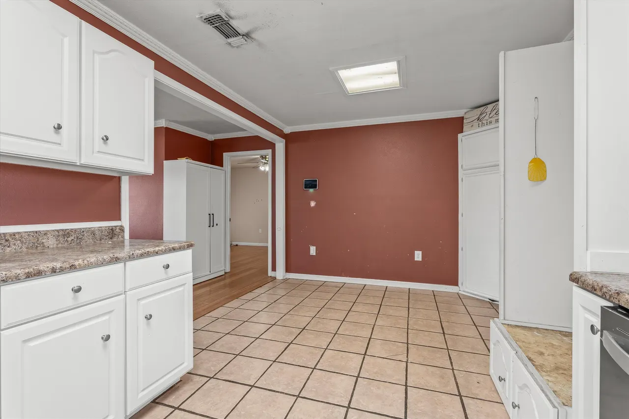 Photo 17 — 709 E 4th Street, Denver City, TX 79323