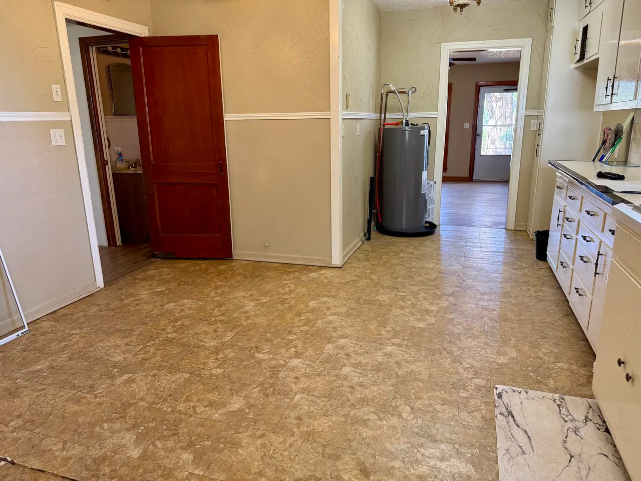 Photo 6 — 203 S Farmer Street, Crosbyton, TX 79322