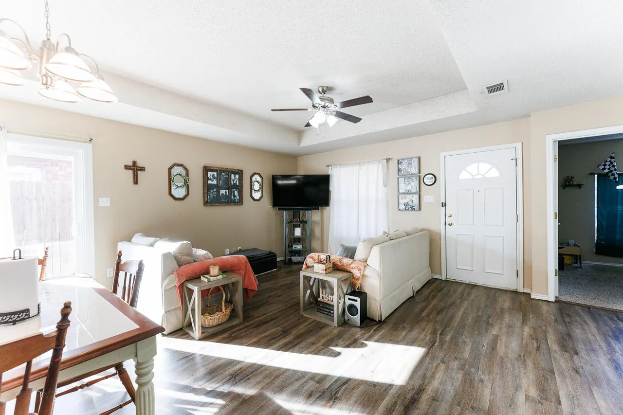 Photo 9 — 3423 97th Street, Lubbock, TX 79423