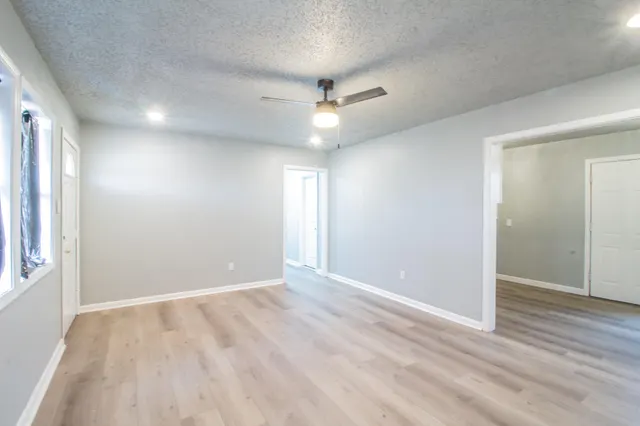 Photo 5 — 527 51st Street, Lubbock, TX 79404