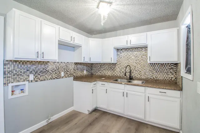 Photo 7 — 527 51st Street, Lubbock, TX 79404