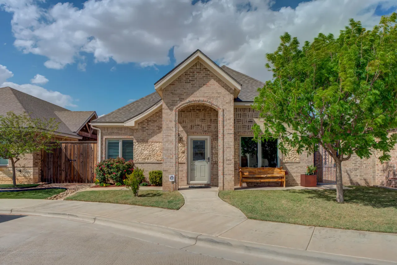 Photo 6 — 3824 59th Street, Lubbock, TX 79413