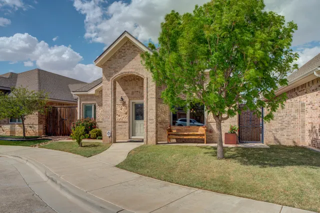 Photo 7 — 3824 59th Street, Lubbock, TX 79413