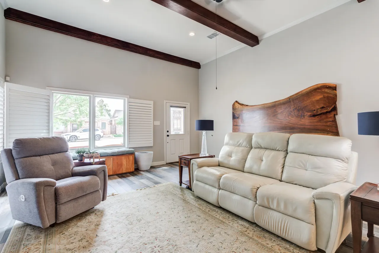 Photo 14 — 3824 59th Street, Lubbock, TX 79413