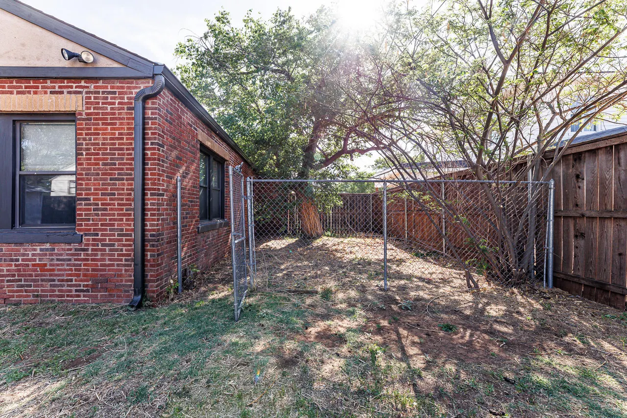 Photo 39 — 1712 Avenue X, Lubbock, TX 79401