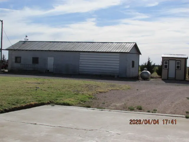 Photo 11 — 1960 County Road 1018, Muleshoe, TX 79347