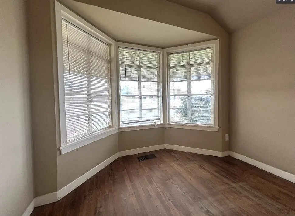 Photo 9 — 3323 22nd Street, Lubbock, TX 79410