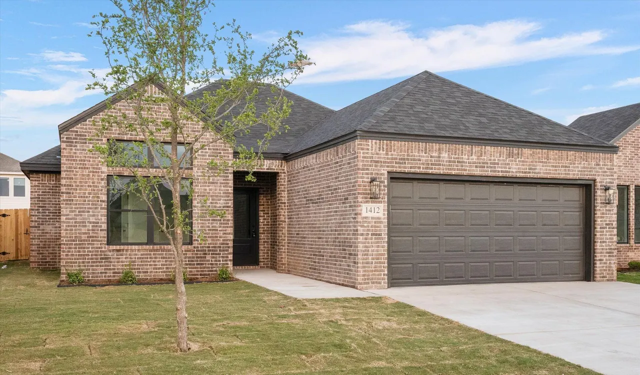 Photo 2 — 1412 Farmhouse Avenue, Wolfforth, TX 79382