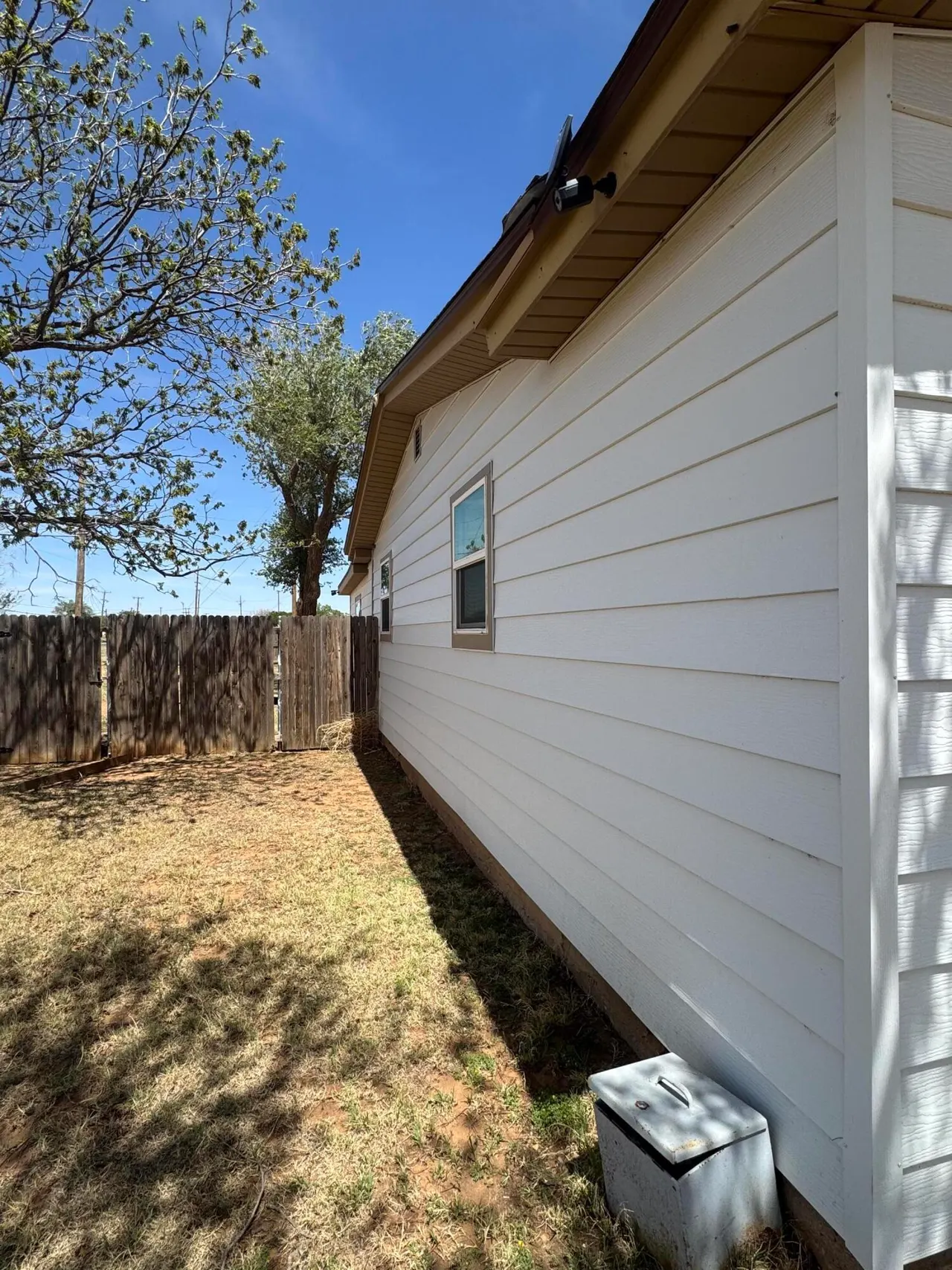 Photo 6 — 3303 E 14th Street, Lubbock, TX 79403