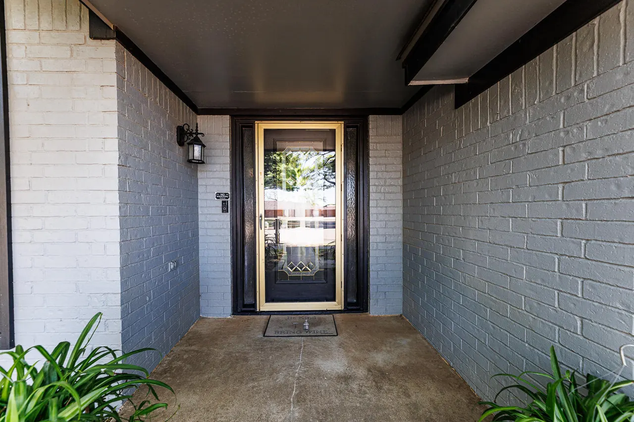 Photo 3 — 3713 95th Street, Lubbock, TX 79423
