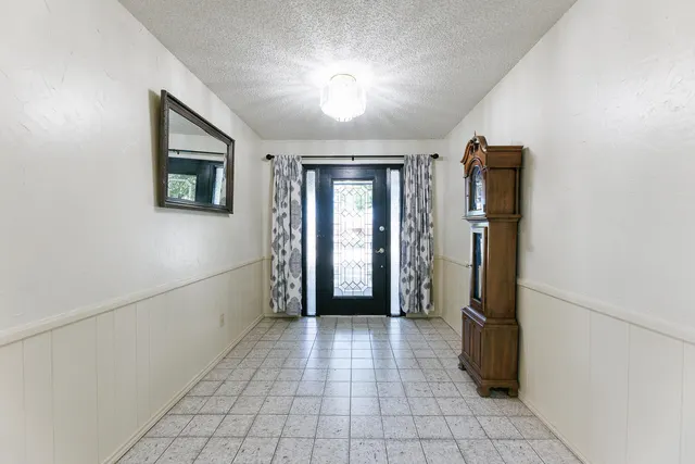 Photo 4 — 3713 95th Street, Lubbock, TX 79423