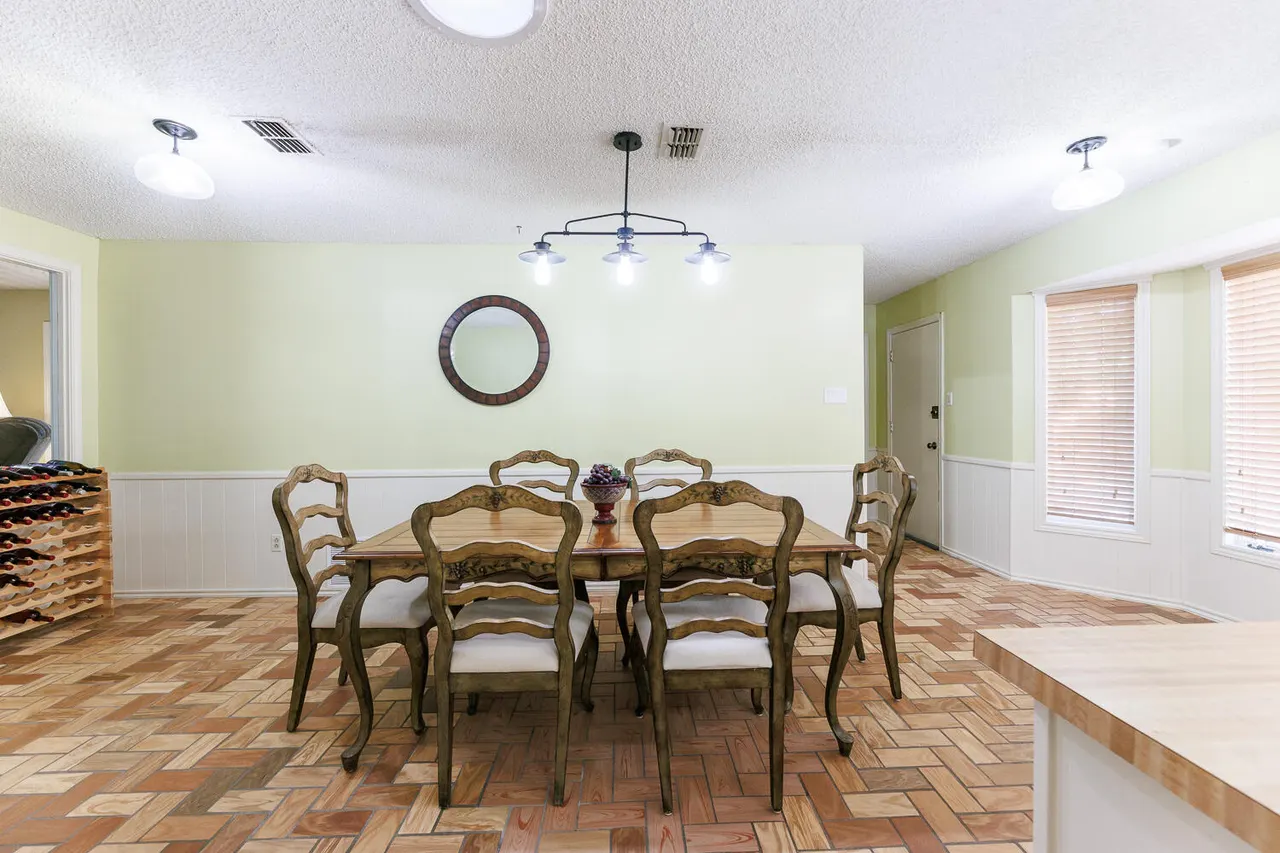 Photo 16 — 3713 95th Street, Lubbock, TX 79423