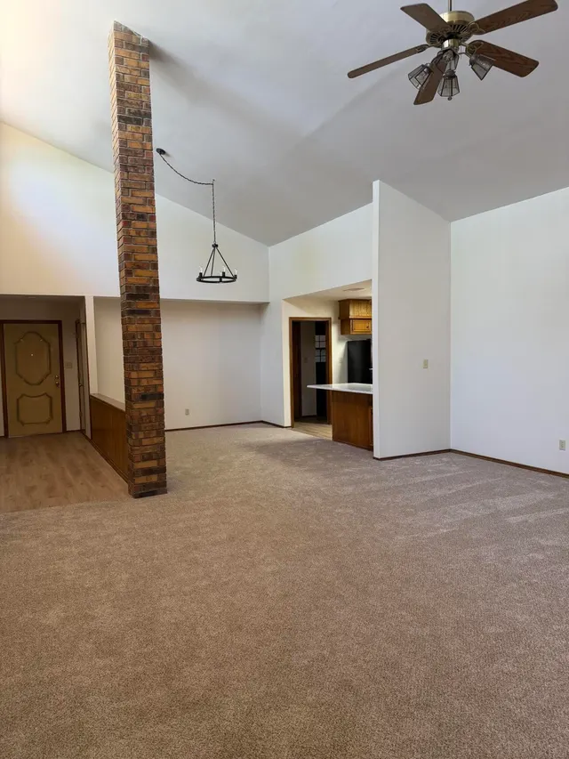 Photo 5 — 502 N Granby Avenue, Lubbock, TX 79416