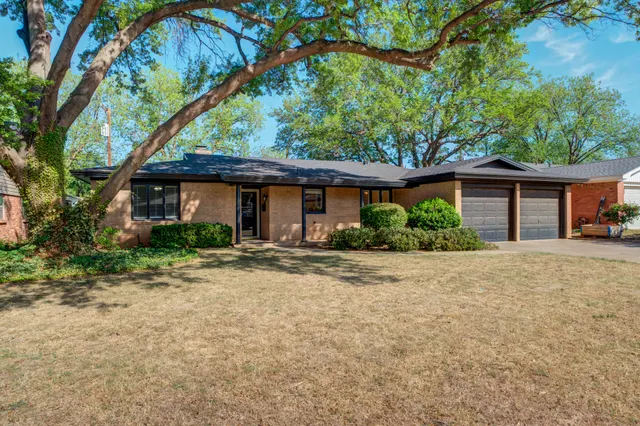 Photo 3 — 6312 Nashville Drive, Lubbock, TX 79413