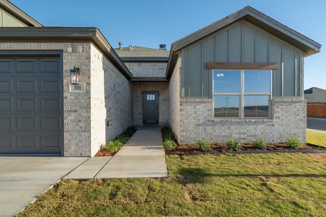 Photo 4 — 701 E 14th Street, Wolfforth, TX 79382